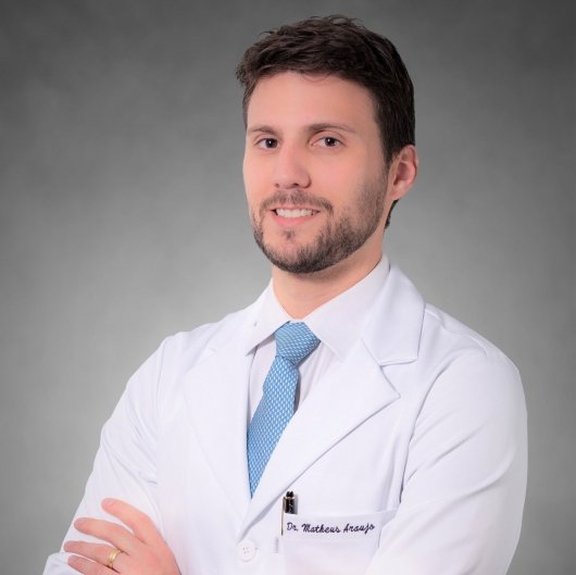 Dr. Matheus Rocha Araujo