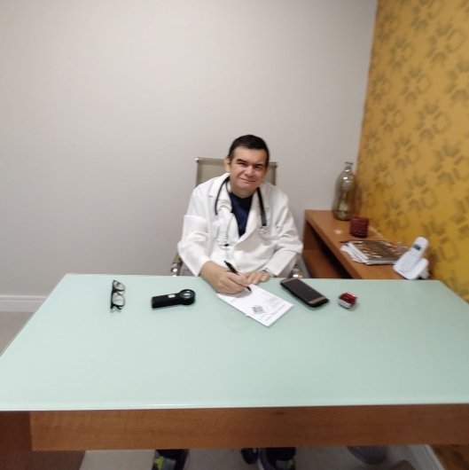 Dr. Jaime Cesar Estumano Freire