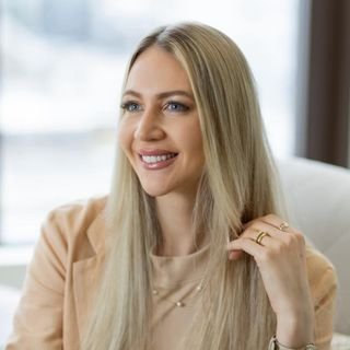 Prof. Lauren Heineck de Souza