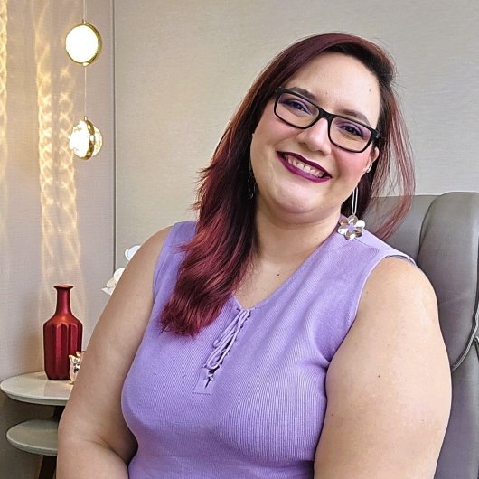 Prof. Luciana Chaves Cavalcante