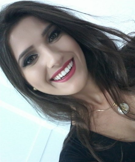 Bruna Cruz