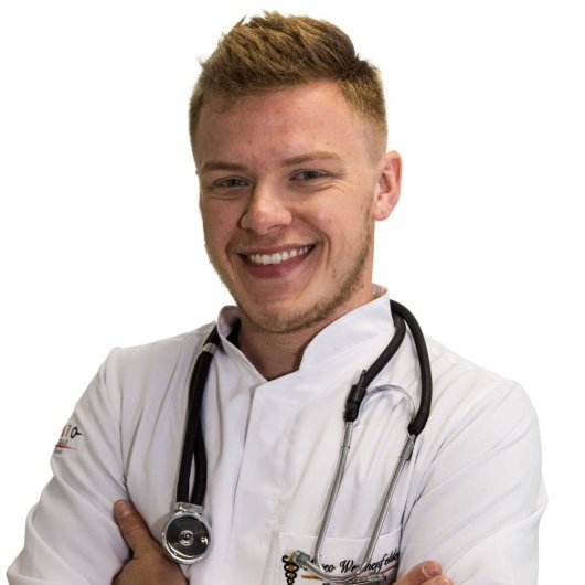 Dr. Áureo Weschenfelder