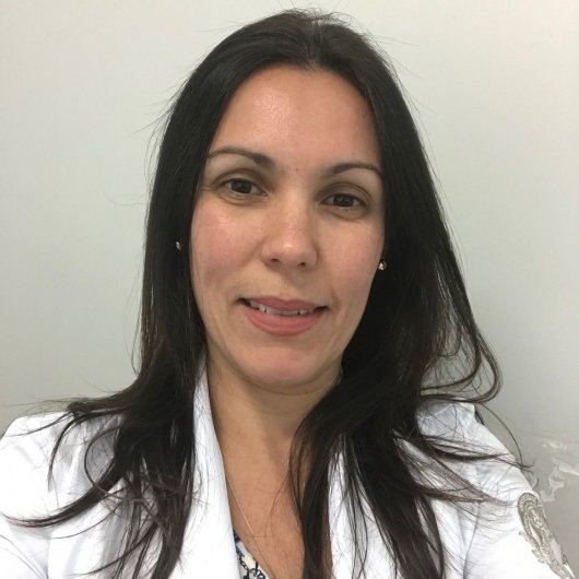 Dra. Ana Paula Brilhante