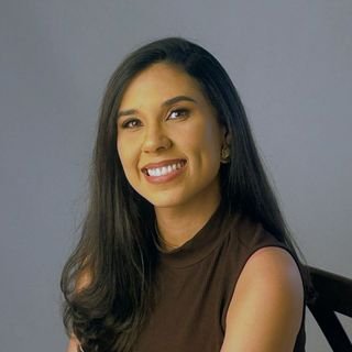 Dra. Izabela Fonseca