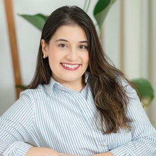 Dra. Lais Guedes