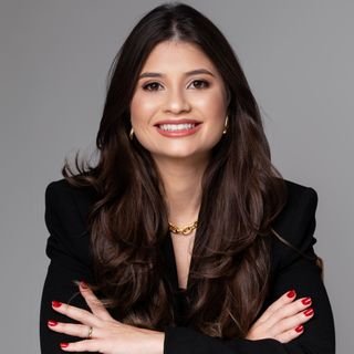 Dra. Gabriela Carvalho Abreu