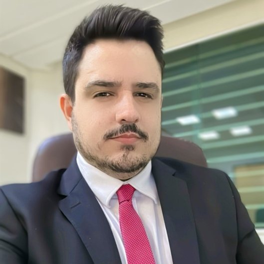 Dr. Marcel Pavoni