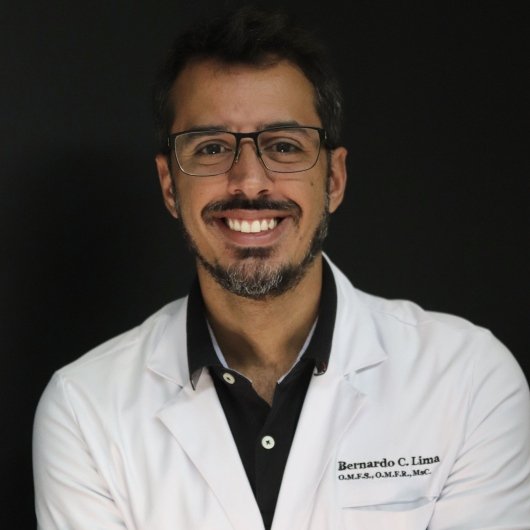 Dr. Bernardo C. Lima