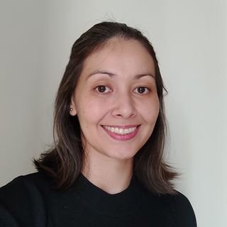 Núbia Marques Fujii