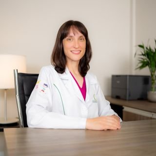Dra. Ana Batschauer Bessa