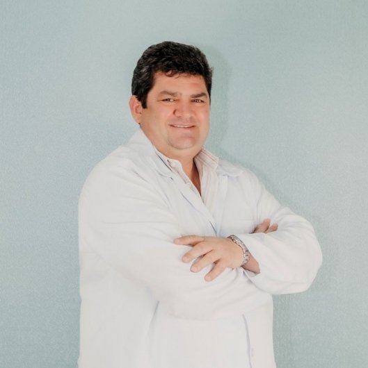 Dr. Fernando Cezar Toledo