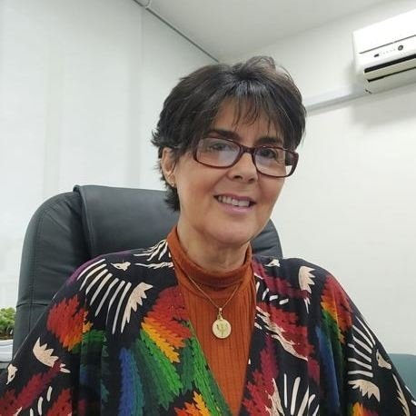 Dra. Solange Maia