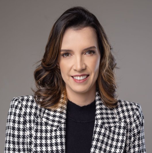 Dra. Lívia Mendonça Ferreira