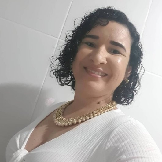 Dra. Samia Moreira