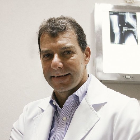 Dr. Renato Mendes Morelli