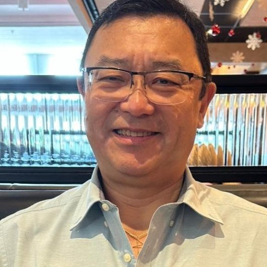 Dr. Newton Nakamura