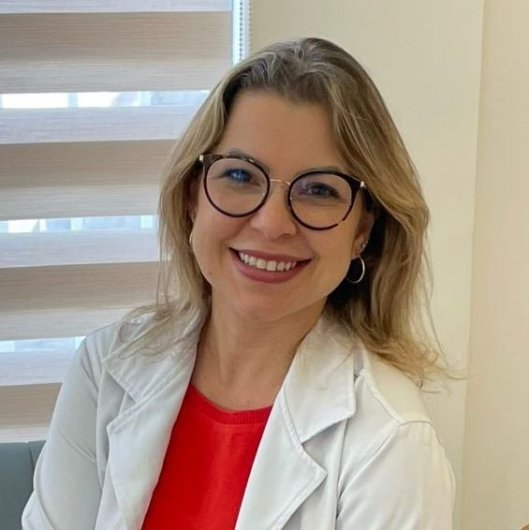 Dra. Daphne Ronacher