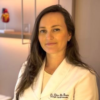 Dra. Débora Klein Ferreira
