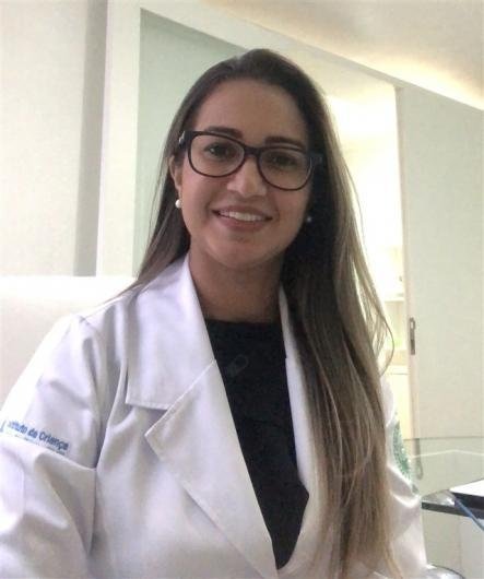 Dra. Gislane Julião