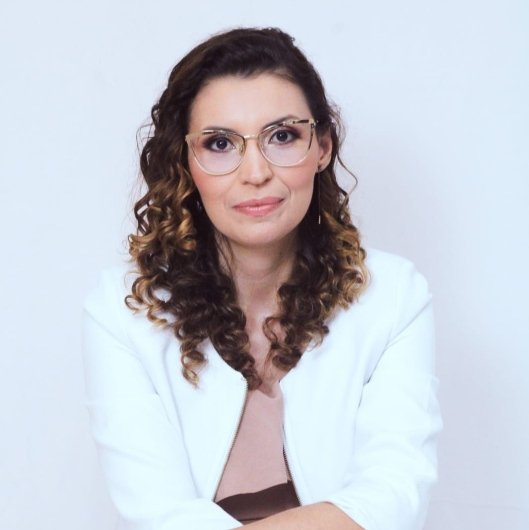 Dra. Talísia Vianez