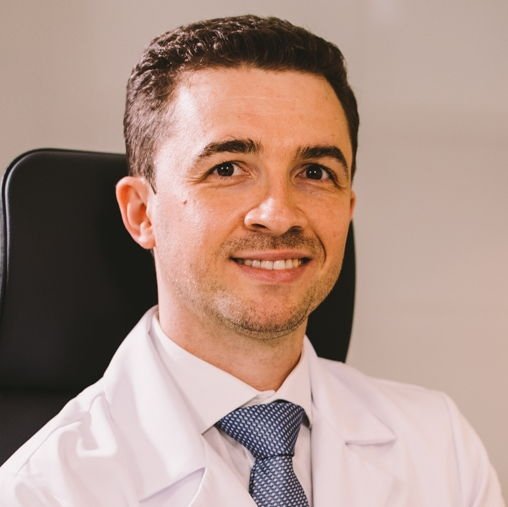 Dr. Eduardo Longhi Bordin