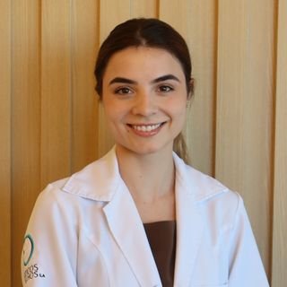Dra. Alessandra Poline de Oliveira