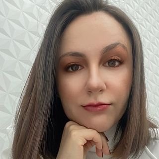 Dra. Bárbara Paiva