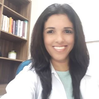 Dra. Maria Andrade Silva