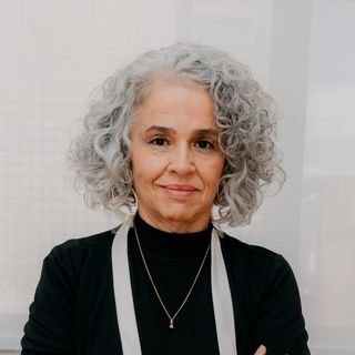 Dra. Viviane Franco