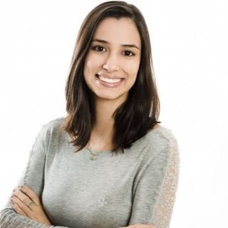 Dra. Carolina Gomes De Sá