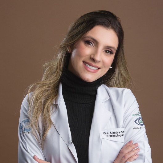 Dra. Alandra Cunha