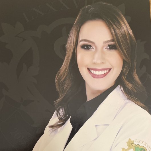 Dra. Fernanda Barbosa
