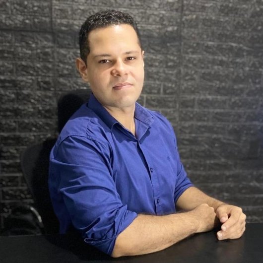 Dr. Yuri Victor Lopes