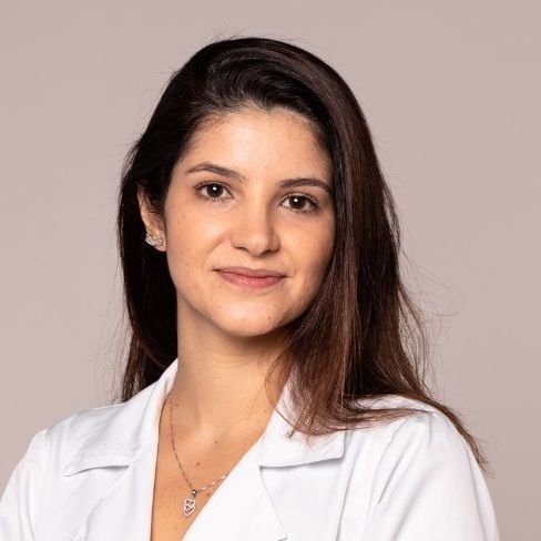 Dra. Sicília Leite