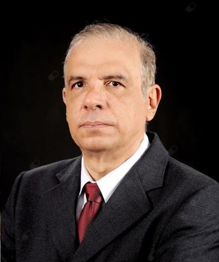 Dr. Gustavo Bahia Quintella