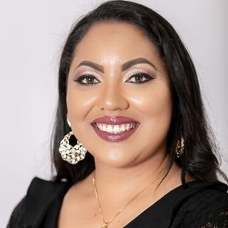 Dra. Ana Paula Santos