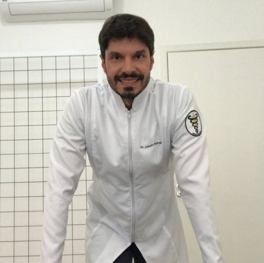 Dr. Leandro Andrade