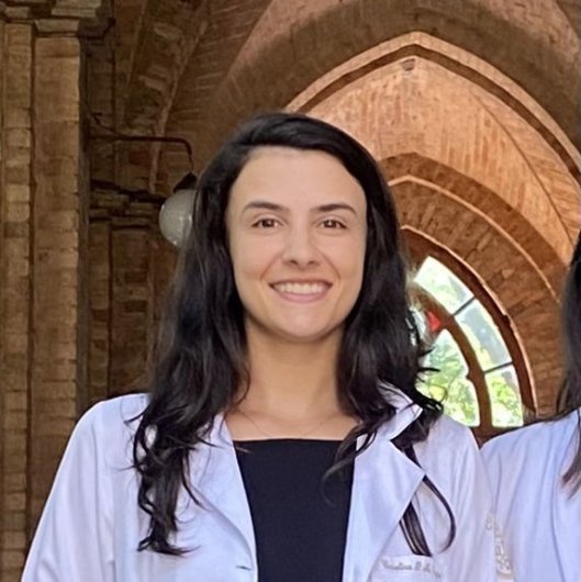 Dra. Carolina Pontes de Moraes Hungria