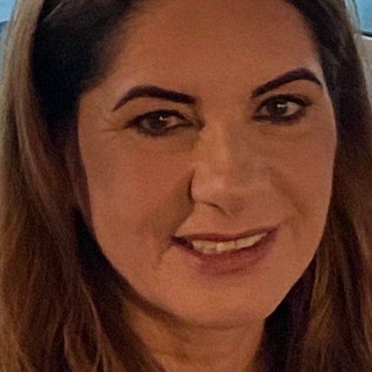 Prof. Tânia Regina Pereira