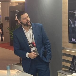 Dr. Felipe Pohlmann