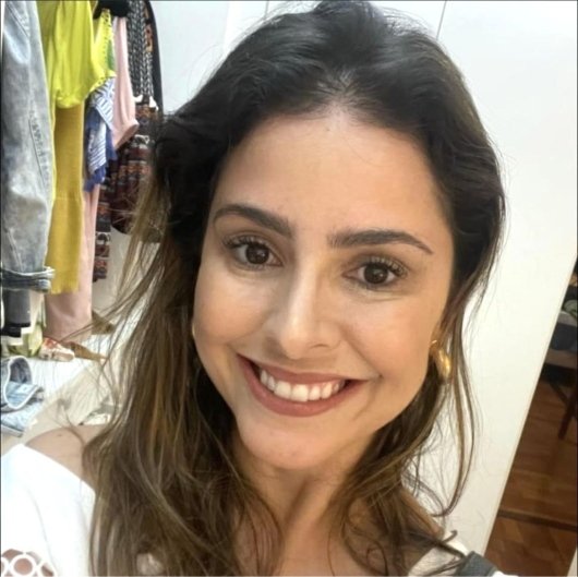 Dra. Ana Isis Gouveia Ramos
