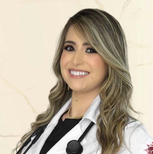 Dra. Geovana Gonçalves Achcar Ferreira