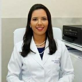 Dra. Mariane Tavares de Oliveira