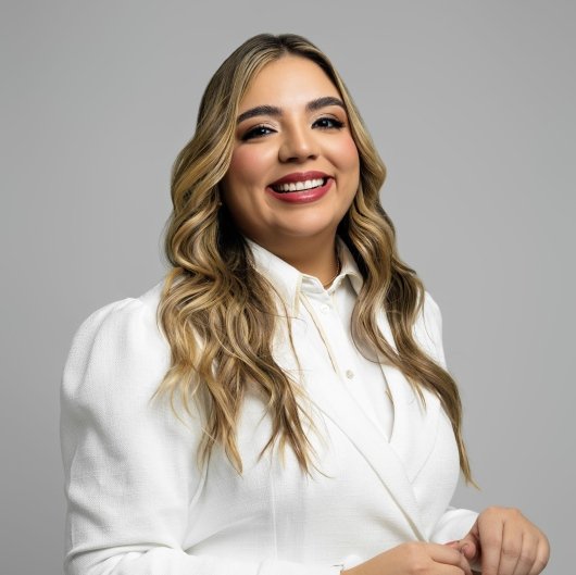 Dra. Karissa Lopes