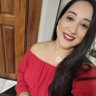 Dra. LIVIA NUNES