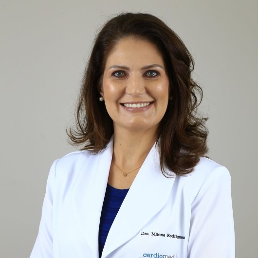 Dra. Milena Pozzatto Rodrigues