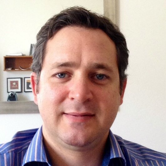 Dr. Carlo Leekninh Paione
