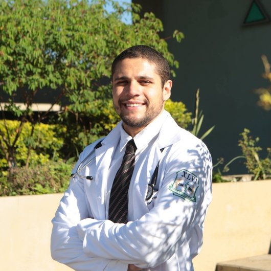 Dr. Gustavo H. A. Valenzuela