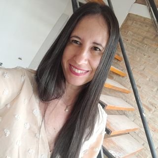 Prof. Silvia Almeida