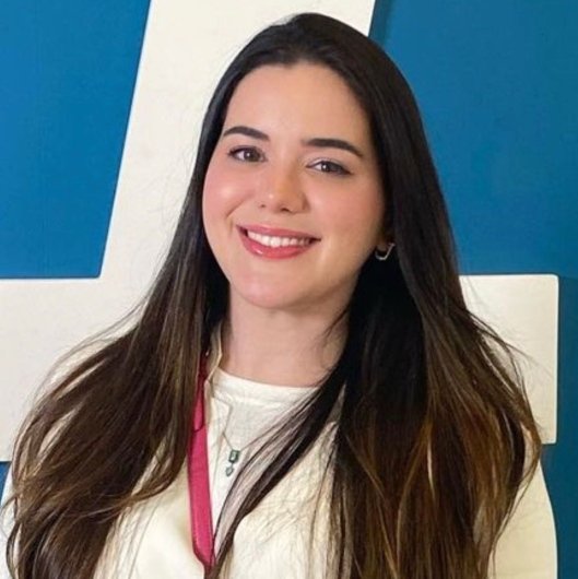 Dra. Débora Eulálio
